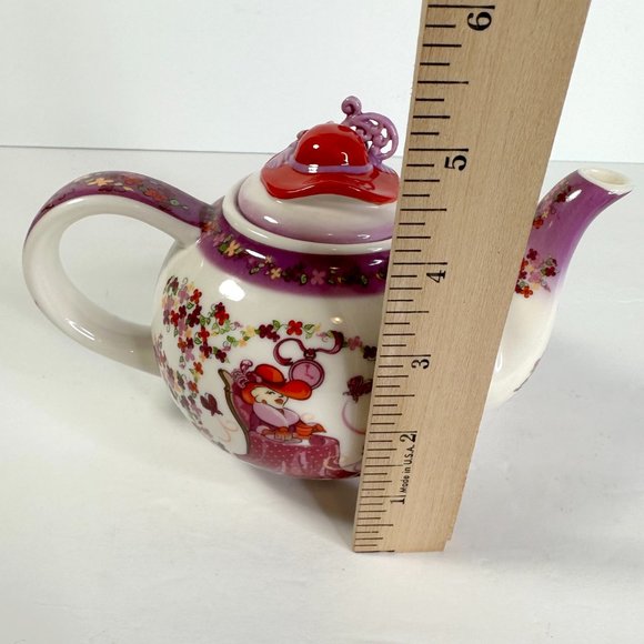 Red Hat Society Teapot Cardew Design 2004 Official Licensed Product - Picture 9 of 11